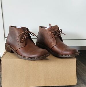 BORN 'Harrison' Chukka Boot (Men8)